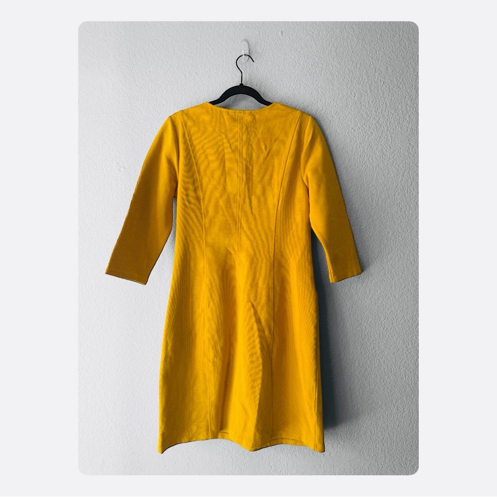 β
NWT Boden Ellen Ottoman 3/4 Sleeves Dress - Yellow β
- Picture 7 of 15